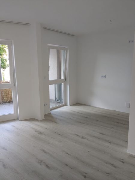Helle 2-Zimmerwohnung mit Balkon und Stellplatz